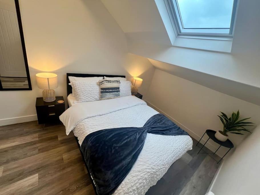 New 2 Bed Preston City Centre Flat - Sleeps 4 Экстерьер фото